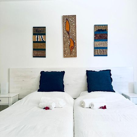 Agua Marina Apartment กันเดลาเรีย ภายนอก รูปภาพ
