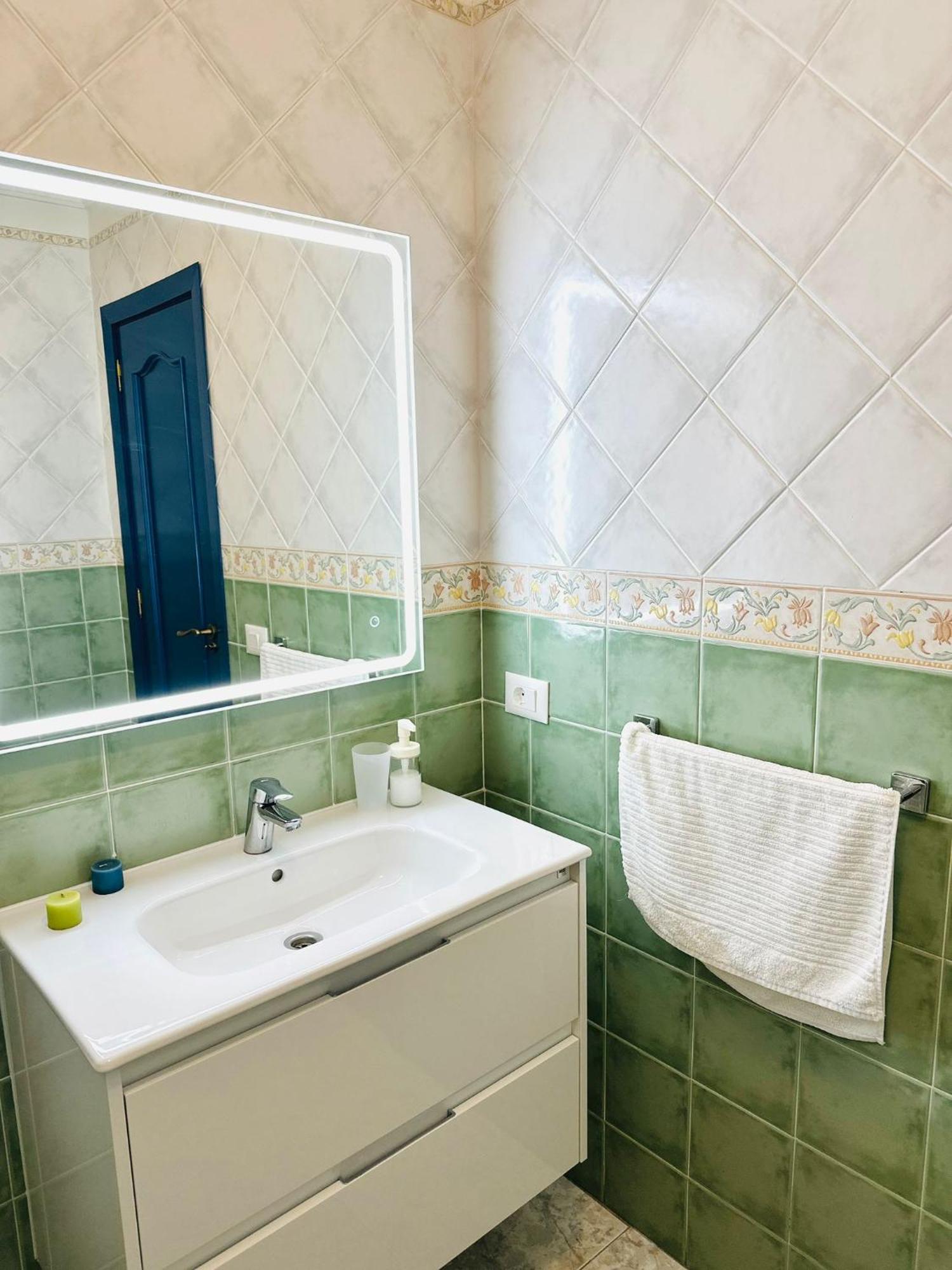 Agua Marina Apartment กันเดลาเรีย ภายนอก รูปภาพ
