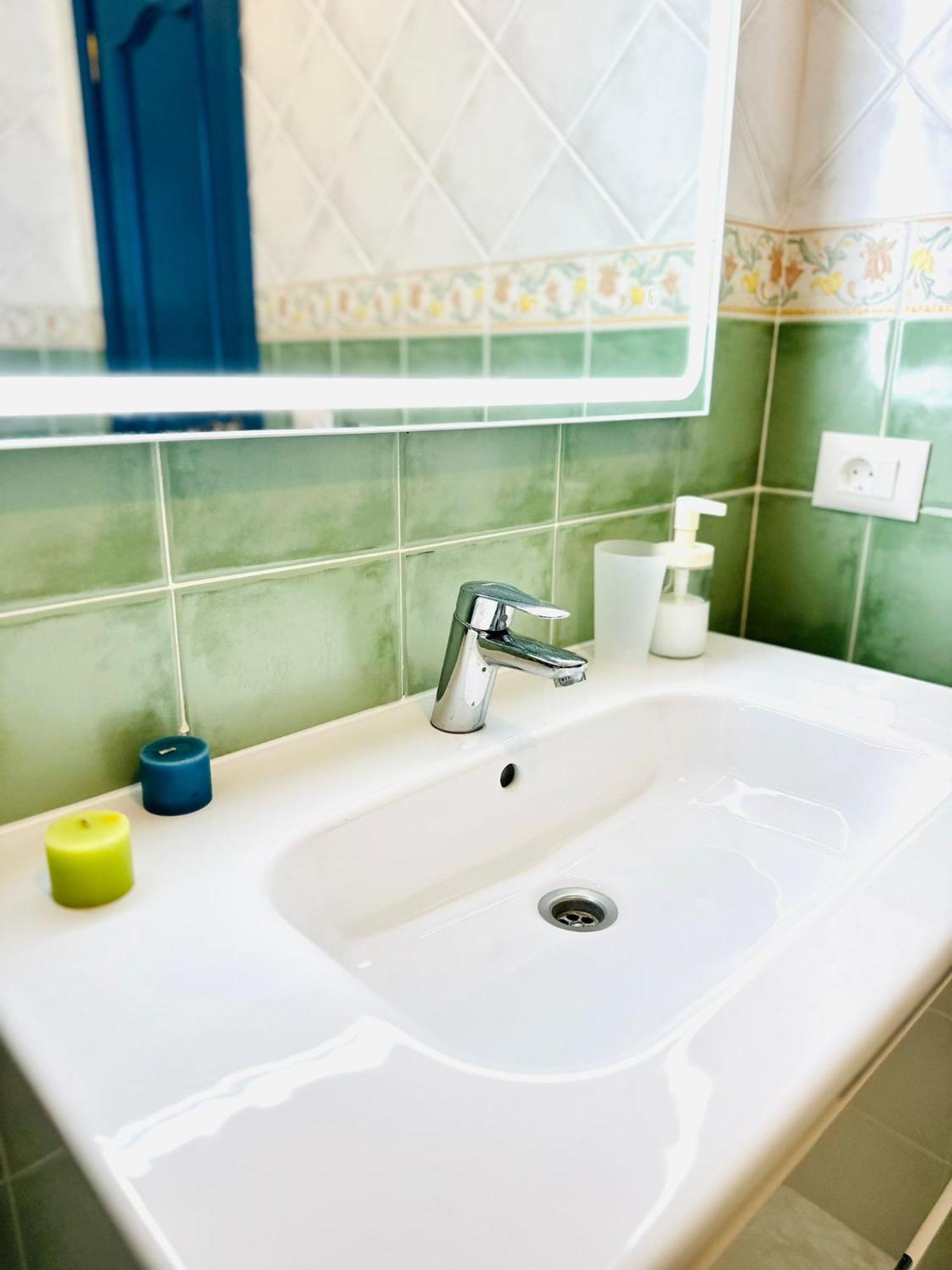 Agua Marina Apartment กันเดลาเรีย ภายนอก รูปภาพ