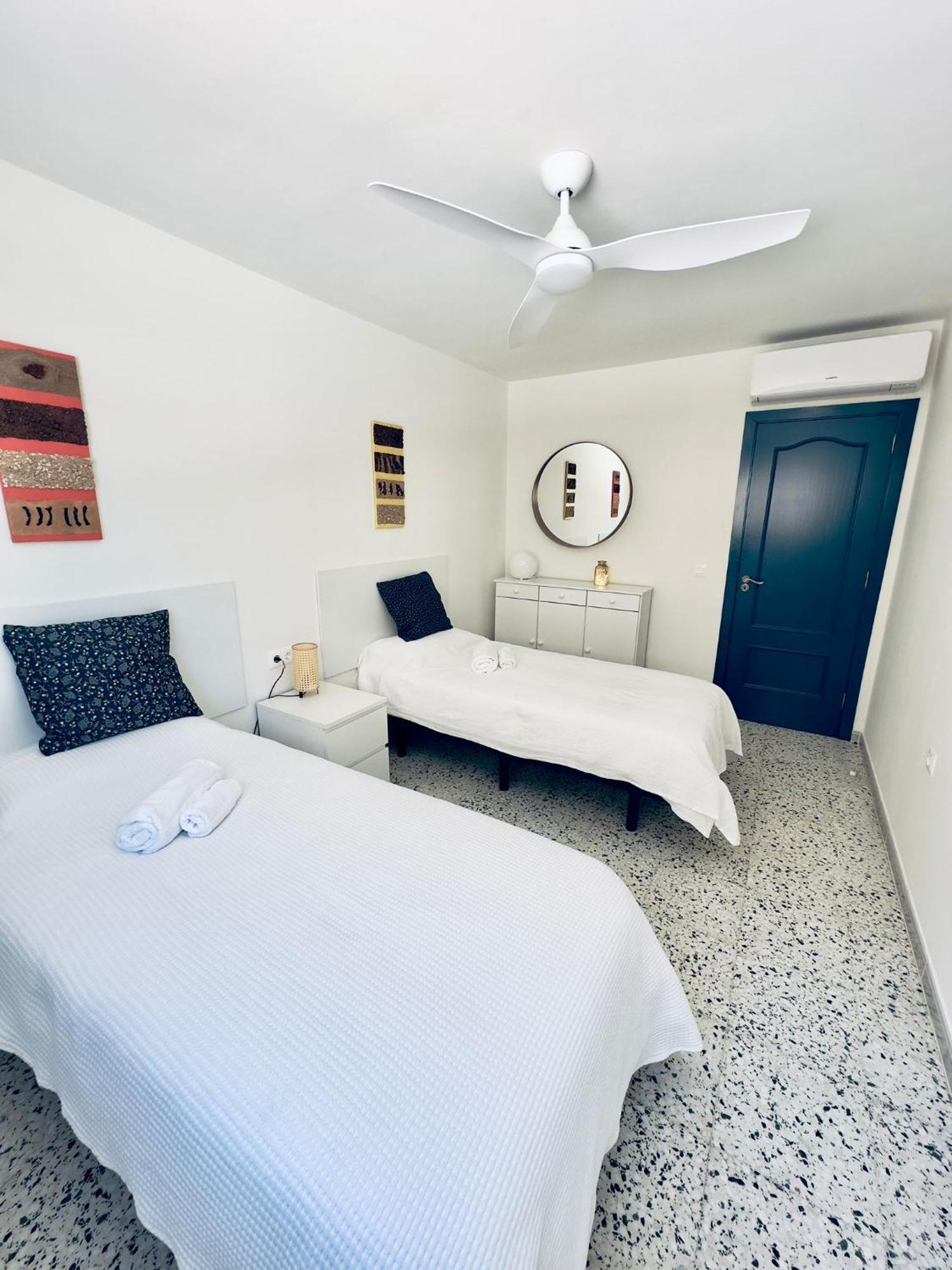 Agua Marina Apartment กันเดลาเรีย ภายนอก รูปภาพ